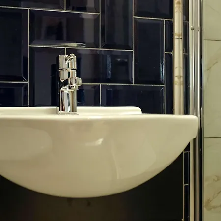 The Willow - A * 브리스틀