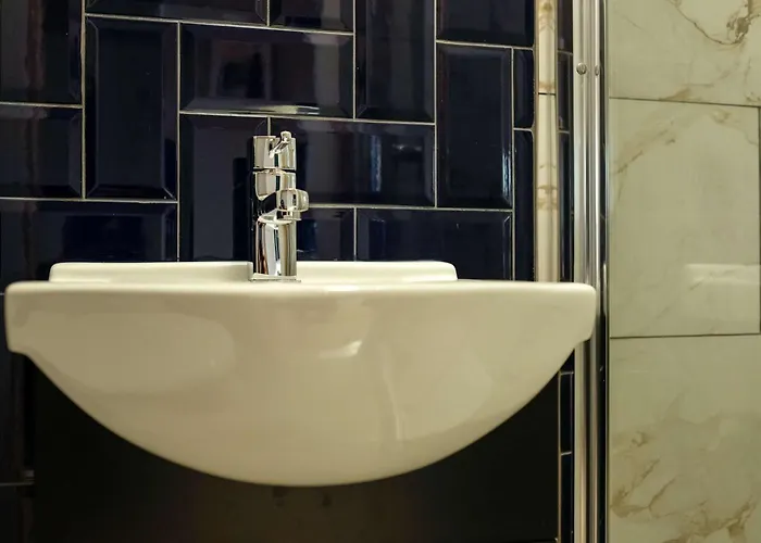 The Willow - A * 布里斯托